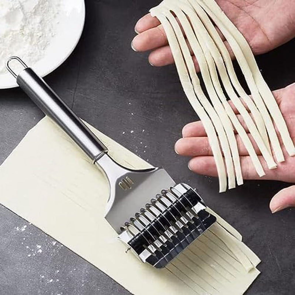 High Grade Stainless Steel Noodle Lattice Roller Dough Cutter for Kitchen Cooking Tools – Durable Stainless Steel Construction with Functional, Easy-Use Details