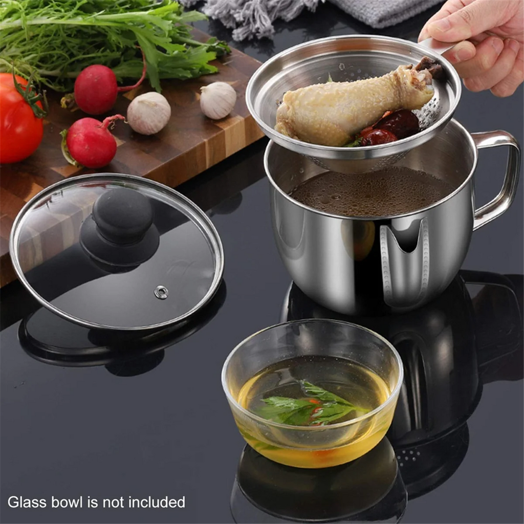 Stainless Steel Fat Separator 1L/4 Cup Gravy Grease with Strainer and Glass Lid Soup Oil Cup – Durable Stainless Steel Construction with Functional, Easy-Use Details