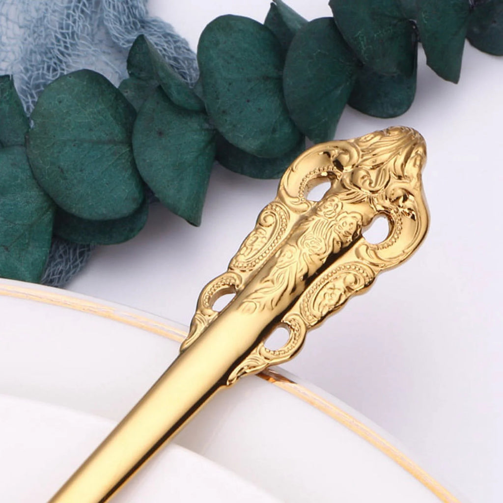 304 Stainless Steel Soup Ladle Cooking Tool Kitchen Gold Plated Spoon – Durable Stainless Steel Construction with Functional, Easy-Use Details