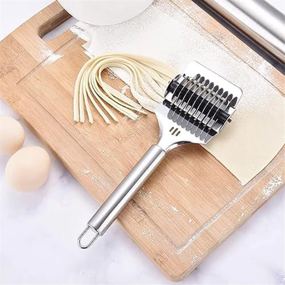 High Grade Stainless Steel Noodle Lattice Roller Dough Cutter for Kitchen Cooking Tools – Durable Stainless Steel Construction with Functional, Easy-Use Details