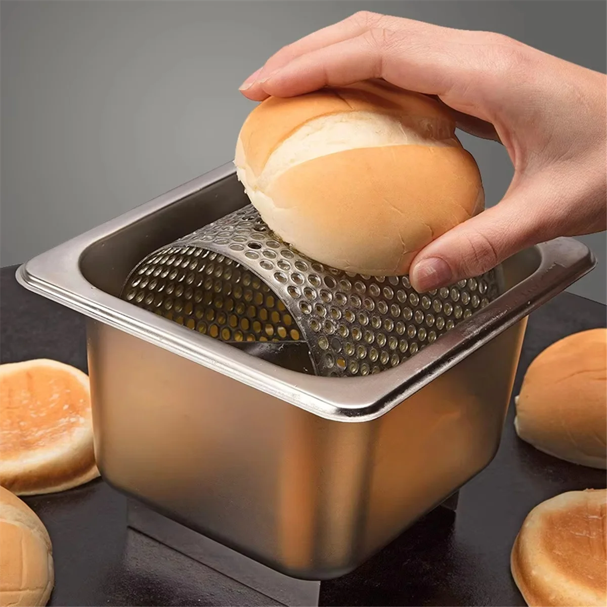 Stainless Steel Butter Wheel - Melted Dispenser for Even Spreading Essential Kitchen Gadget American Burgers – Durable Stainless Steel Construction with Functional, Easy-Use Details